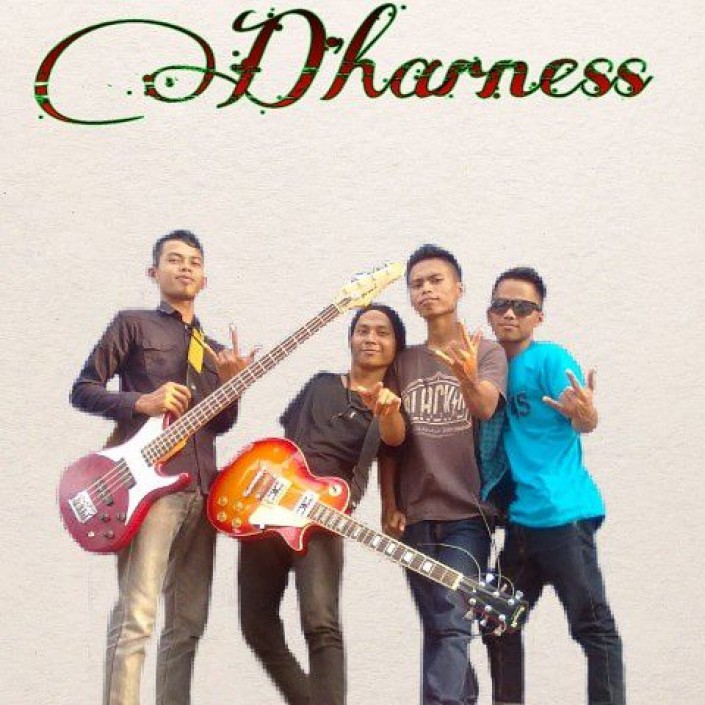 D'Harness band