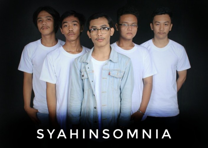 SYAHINSOMNIA Photo