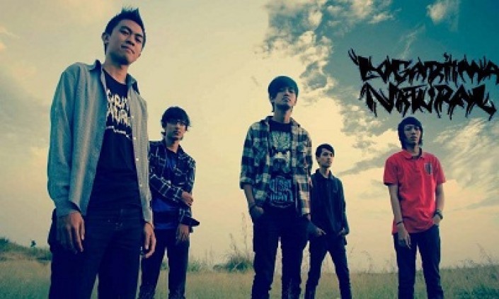 Logaritma Natural : Aksi Breakdown metal di Kota Bandung