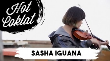 Sasha Iguana (Penyanyi / Violinist)