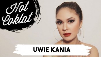 Uwie Kania (Make-up Artist)
